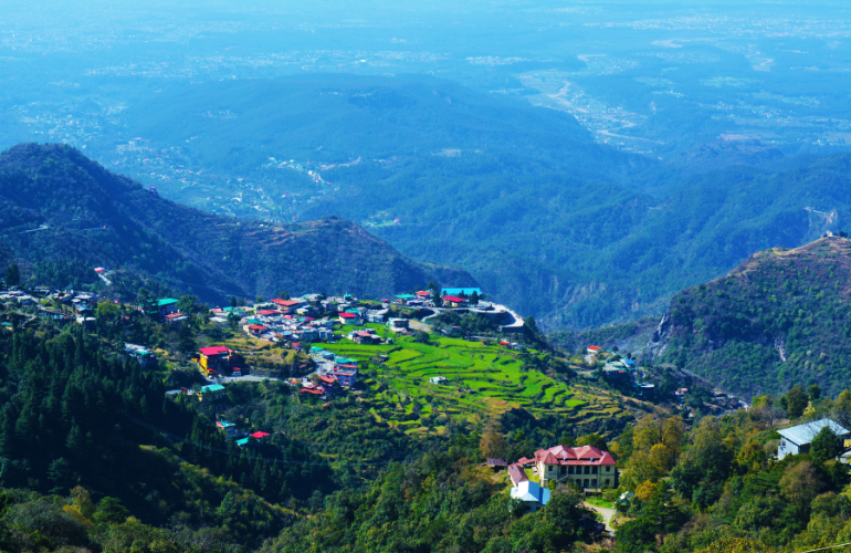 tempo traveller services in dehradun.