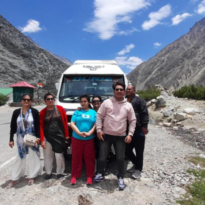 tempo traveller services in dehradun.